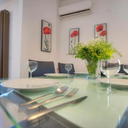 Apartament St Julians Lovely 3 Bedrooms By Homely *