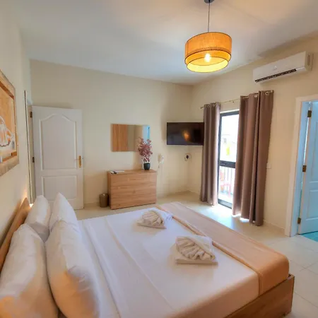 St Julians Lovely 3 Bedrooms By Homely * St. Julian's