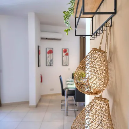 Apartamento St Julians Lovely 3 Bedrooms By Homely San Julián